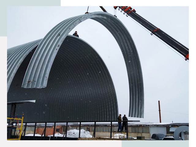 Полукруглые ангары в Баксане